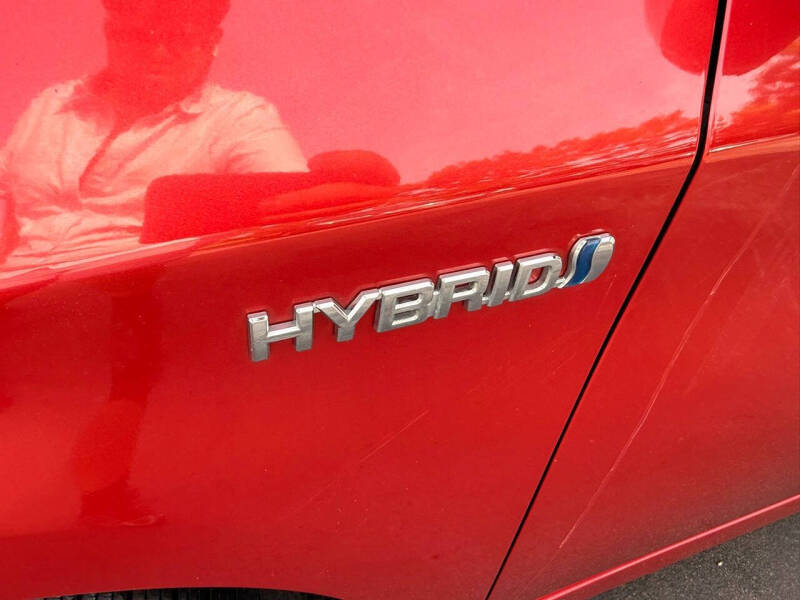2011 Toyota Prius Two