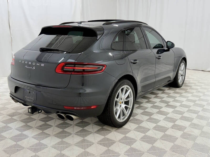 2018 Porsche Macan S