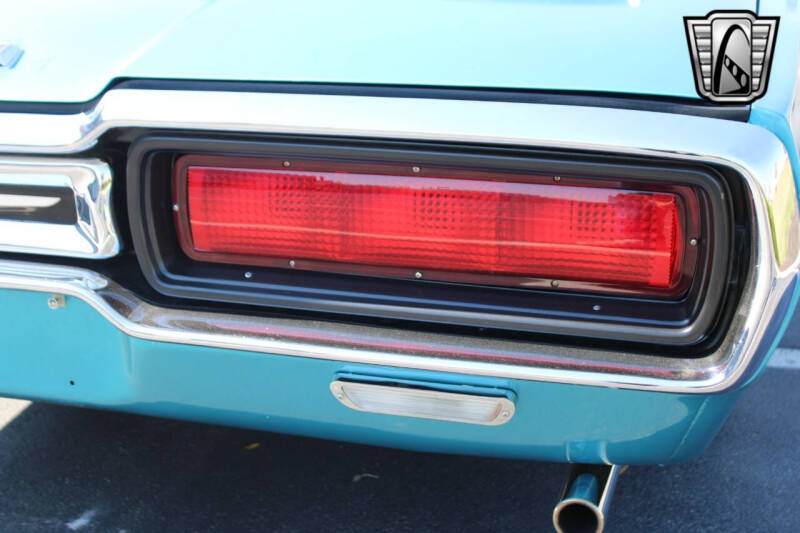 1965 Ford Thunderbird