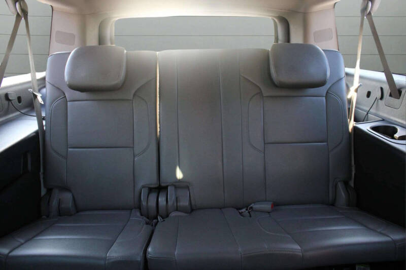 2015 Chevrolet Suburban LT