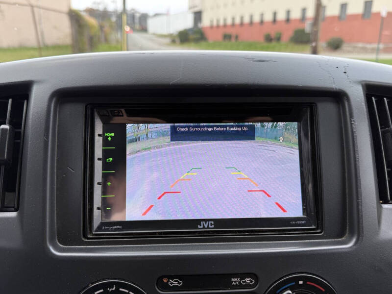 2017 Nissan NV200 SV