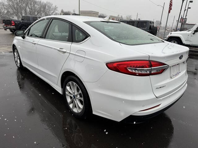 2019 Ford Fusion null photo 4