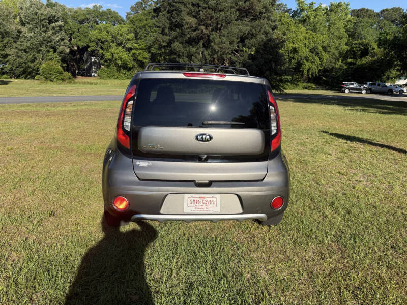 2017 Kia Soul +