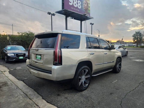 2015 Cadillac Escalade Luxury