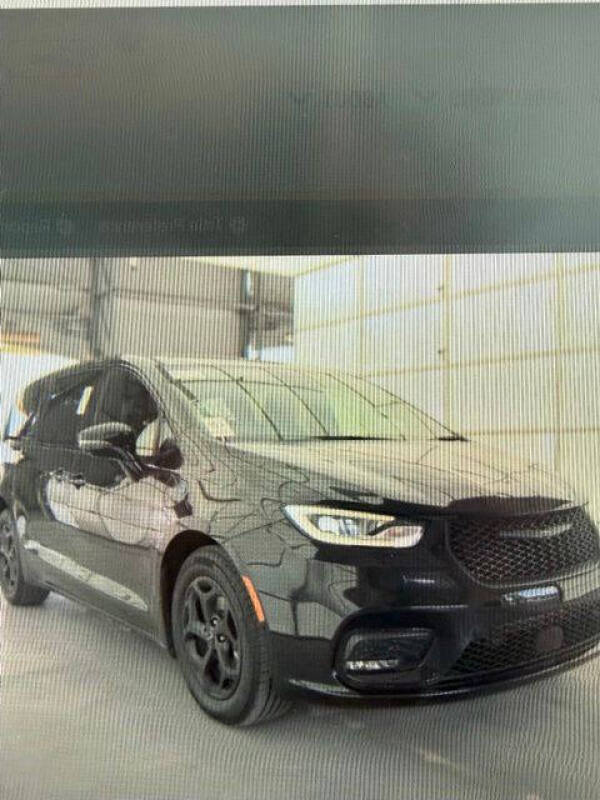 2024 Chrysler Pacifica Plug-In Hybrid Select