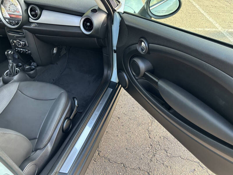 2013 MINI Hardtop Cooper