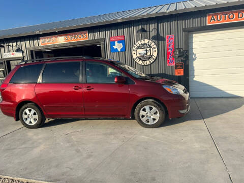 2004 Toyota Sienna for sale at Godley Auto Sales & Services in Godley TX