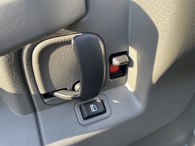 2025 Chevrolet Express 2500