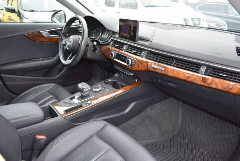 2017 Audi A4 2.0T quattro Premium