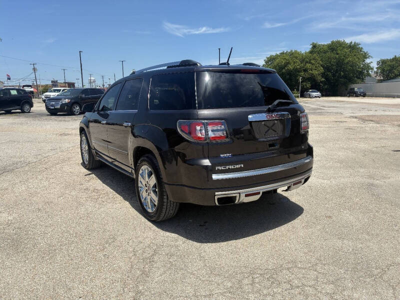 2016 GMC Acadia Denali