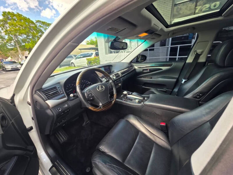 2014 Lexus LS 460