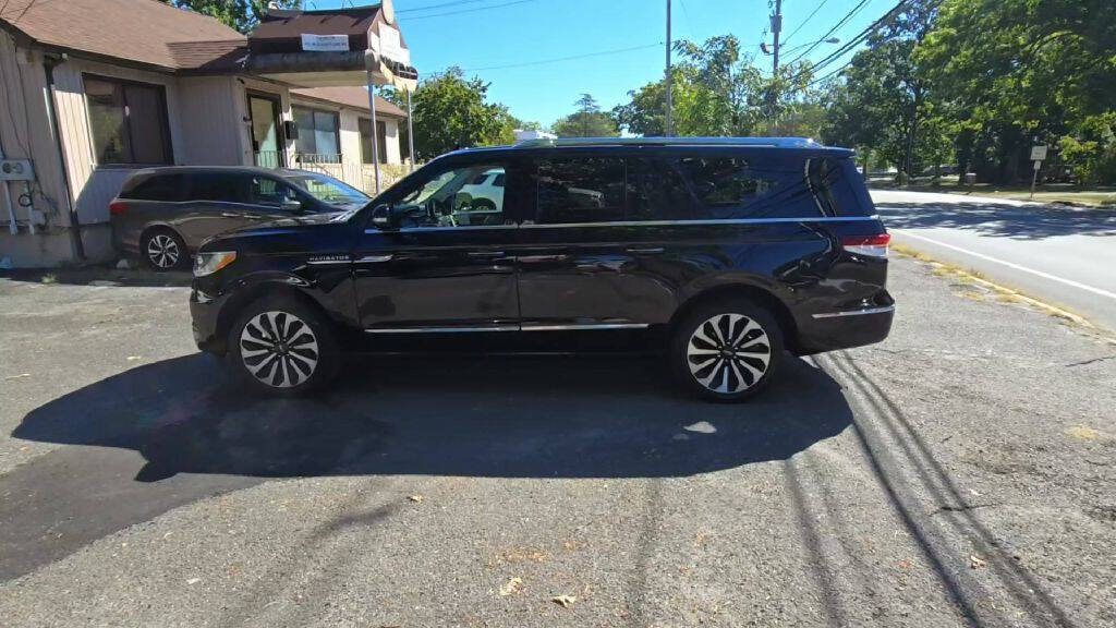 2022 Lincoln Navigator L for sale at Toms River Auto Sales in Lakewood, NJ