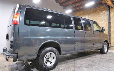 2017 Chevrolet Express LT 3500