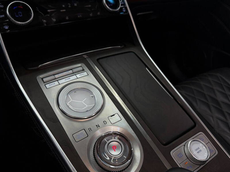 2021 Genesis GV80