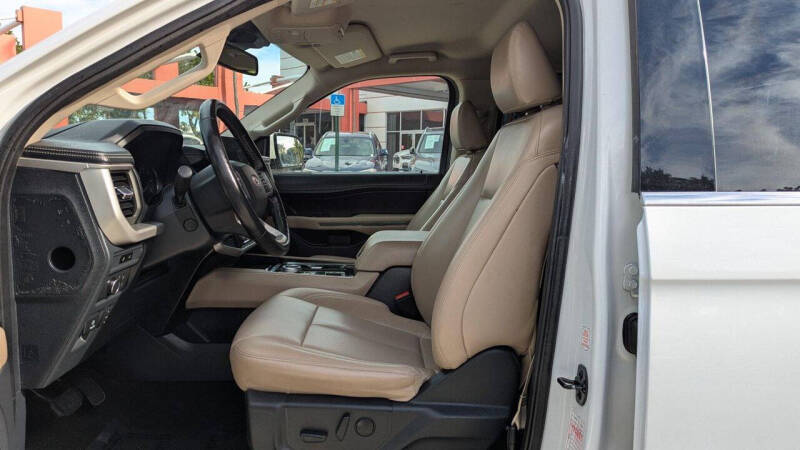 2023 Ford Expedition MAX XLT