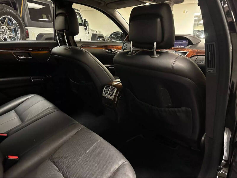 2009 Mercedes-Benz S-Class S 550