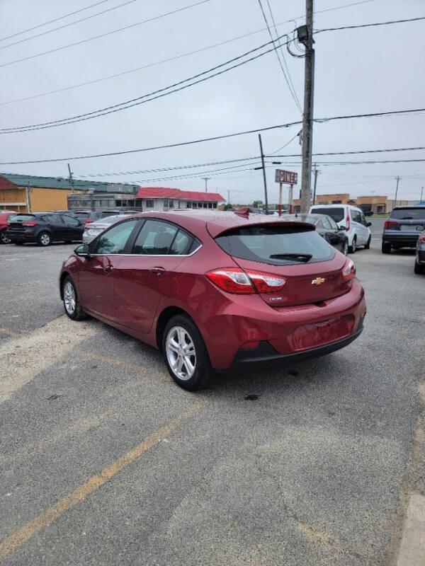 2018 Chevrolet Cruze LT Auto