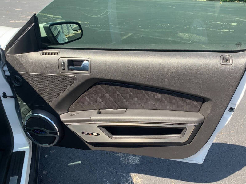 2012 Ford Mustang GT Premium