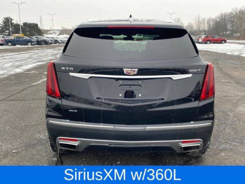 2022 Cadillac XT5 Premium Luxury