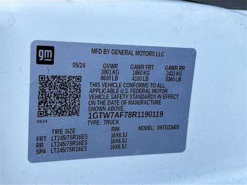 2024 GMC Savana 2500