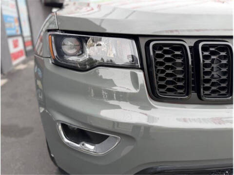 2020 Jeep Grand Cherokee Altitude