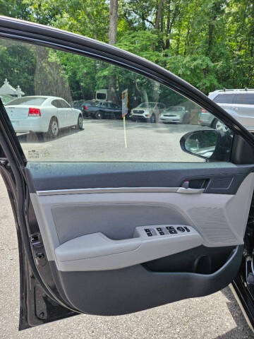 2020 Hyundai Elantra