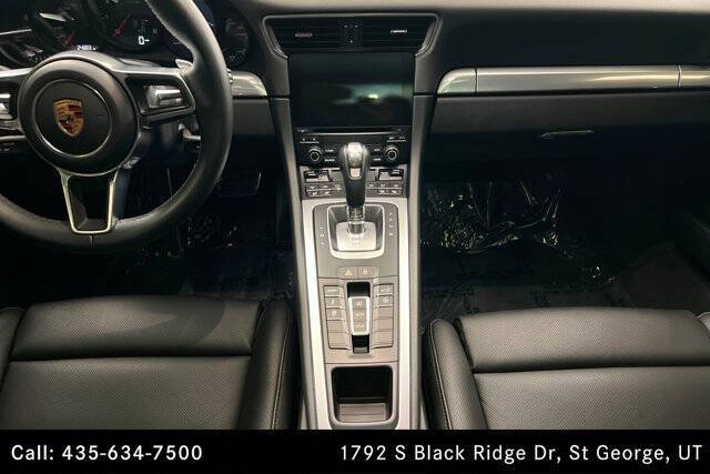 2018 Porsche 911 Carrera T