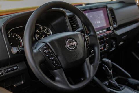 2022 Nissan Frontier S