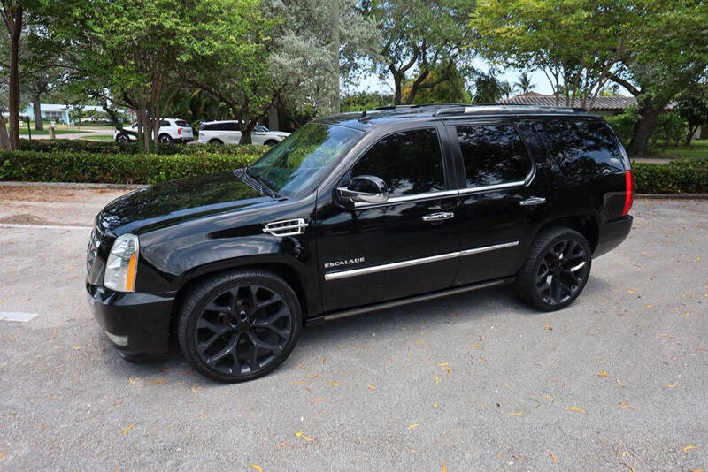 2011 Cadillac Escalade Premium