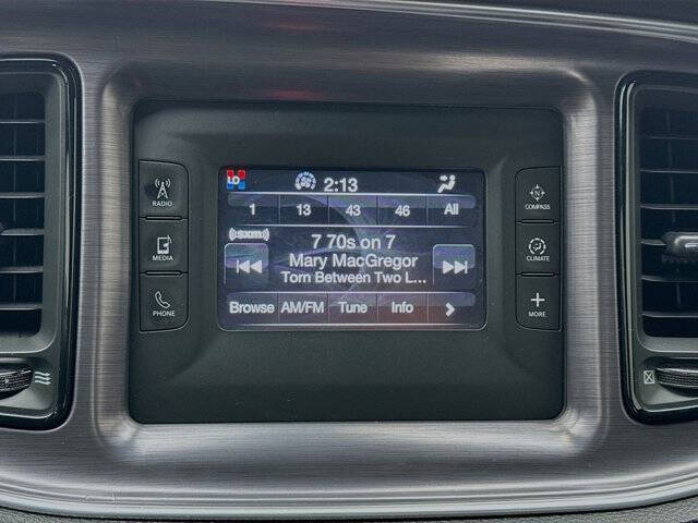 2015 Dodge Challenger SXT