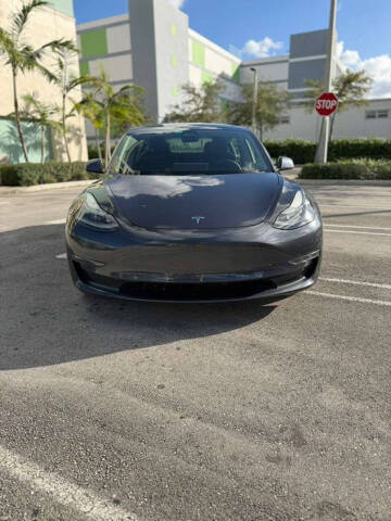 2021 Tesla Model 3 Standard Range Plus