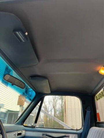 1987 Chevrolet Silverado 1500 SS Classic