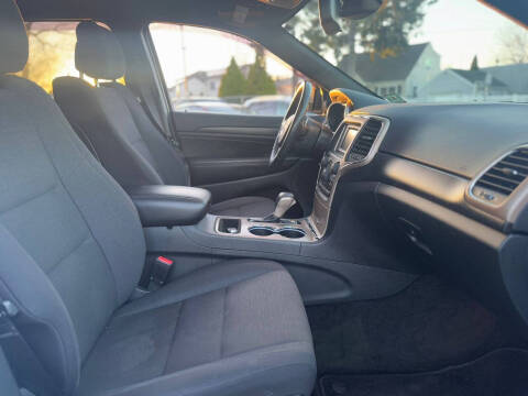 2016 Jeep Grand Cherokee Laredo