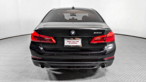 2020 BMW 5 Series 530i