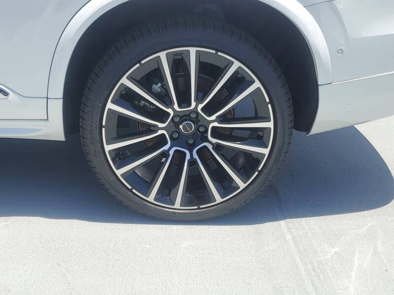 2025 Volvo XC90 B6 Ultra Bright Theme 7P