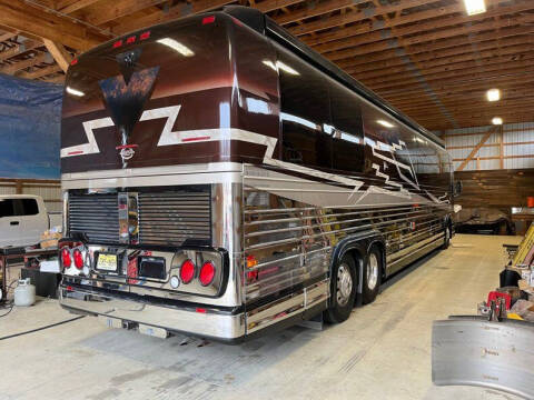 2005 Prevost XL2