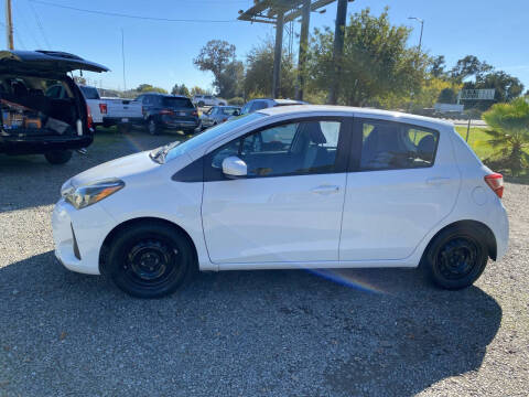 2018 Toyota Yaris 5-Door LE