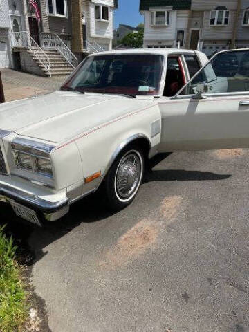 1983 Chrysler Fifth Avenue