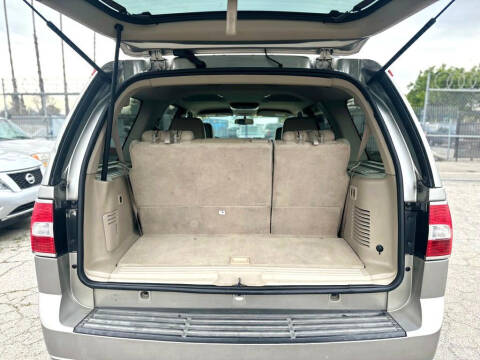 2008 Lincoln Navigator