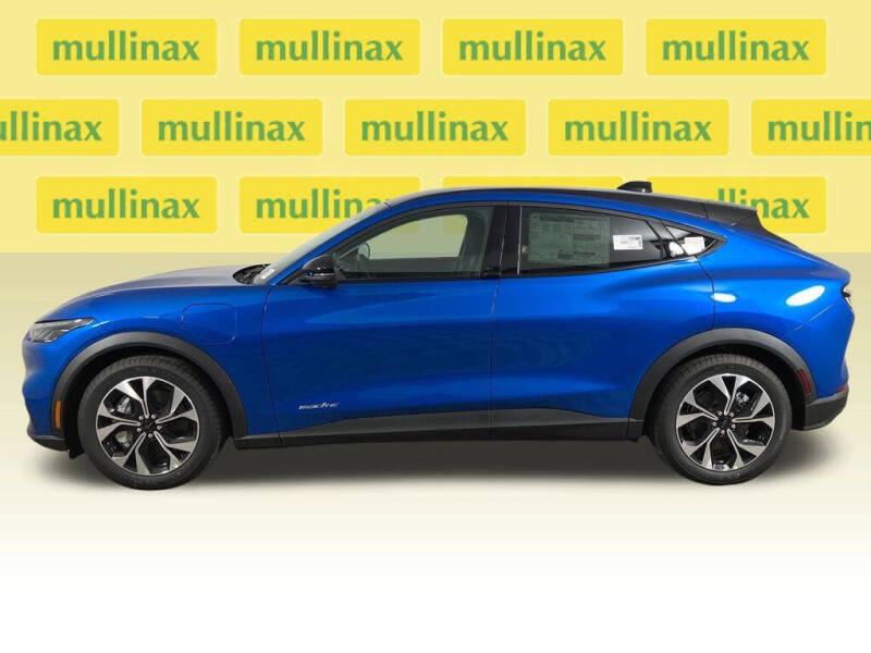 2025 Ford Mustang Mach-E Select