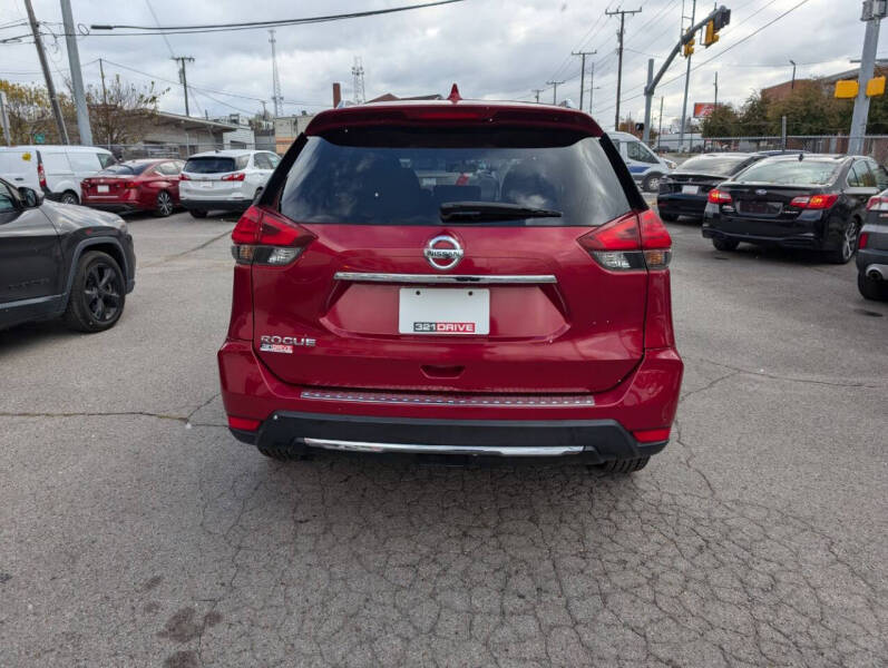 2017 Nissan Rogue