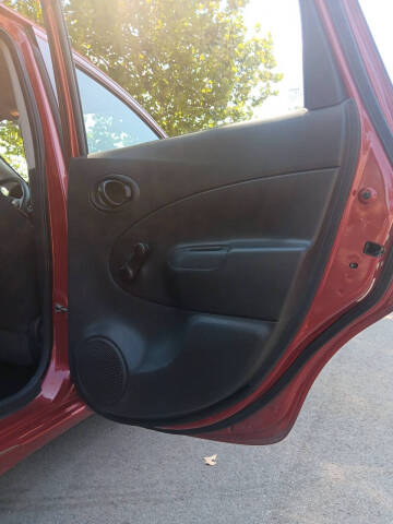2015 Nissan Versa Note SV