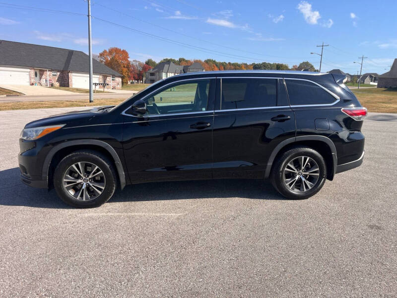 2016 Toyota Highlander XLE photo 7