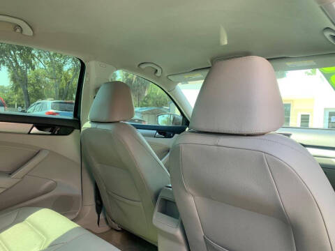 2015 Volkswagen Passat