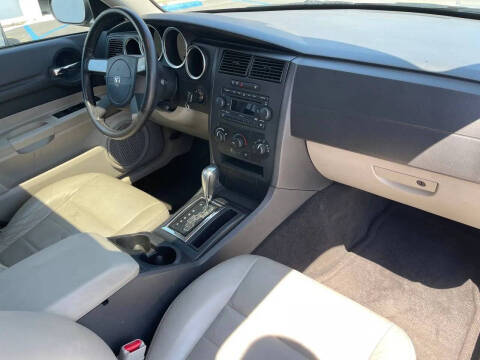 2005 Dodge Magnum SXT