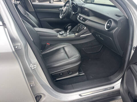 2018 Alfa Romeo Stelvio Ti