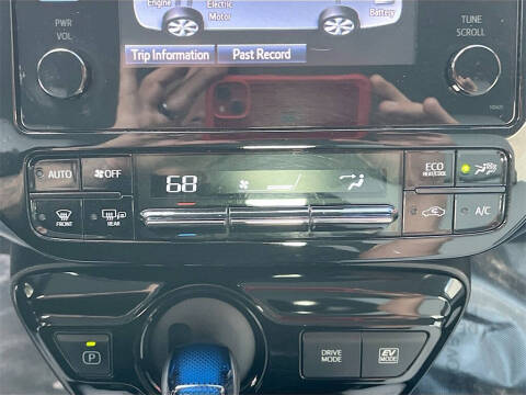 2019 Toyota Prius XLE AWD-e