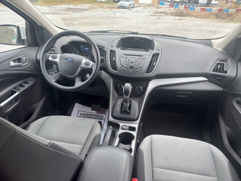 2015 Ford Escape SE