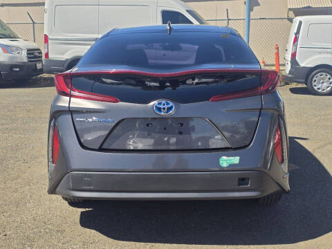 2017 Toyota Prius Prime Advanced