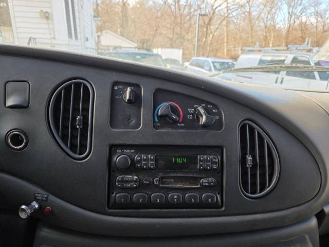 2005 Ford E-Series E-250